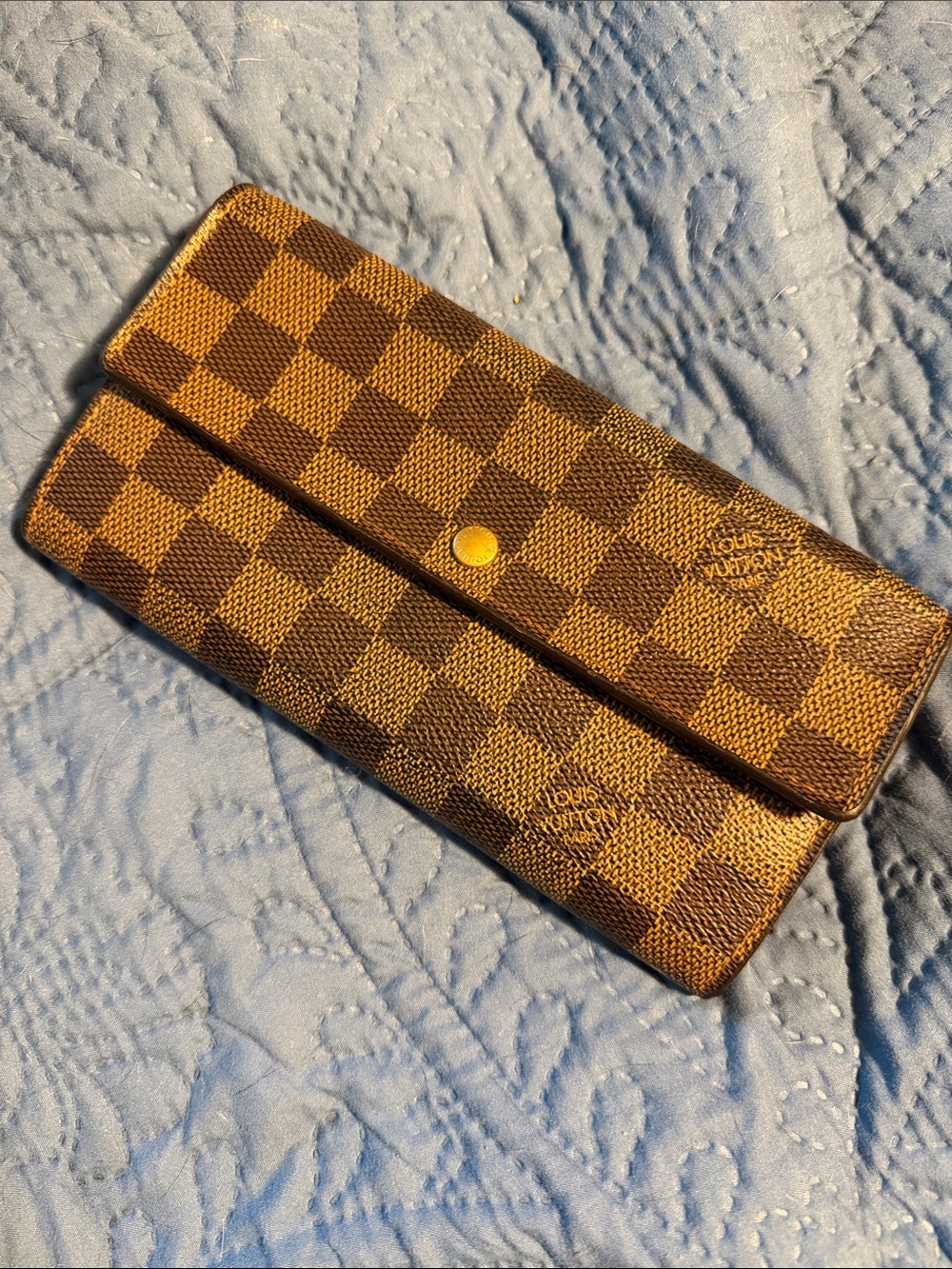 Louis Vuitton Damier Sarah wallet